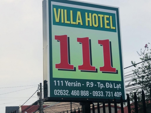 Hotel 111